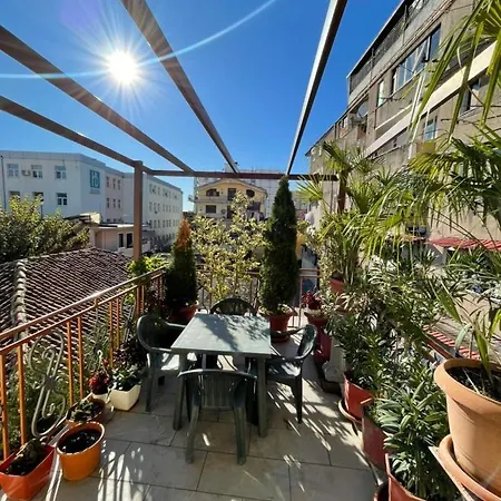 Guest house Shkodra Guest House & Trips 3*
