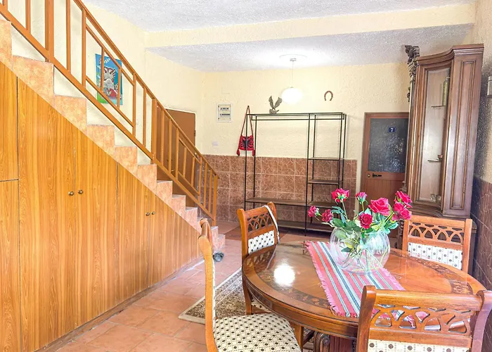 招待所 & Trips Shkodër