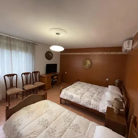 Shkodra Guest House & Trips 3* Shkoder