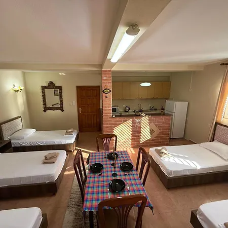 Shkodra Guest House & Trips Shkoder