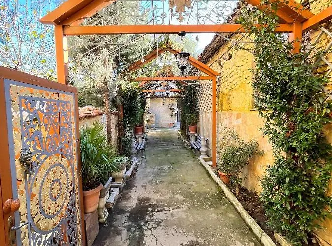 & Trips Vendégház 3*